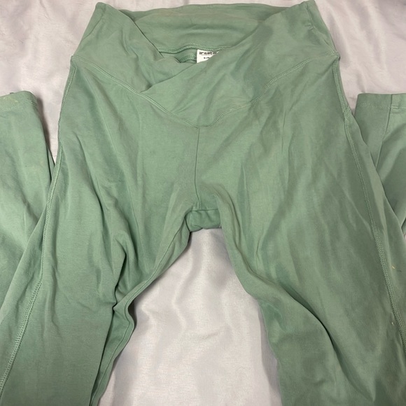 Pink Light Green Leggings - Picture 1 of 2